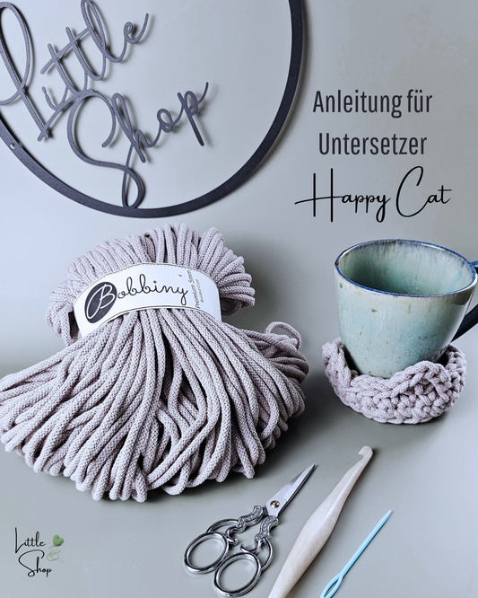 Kostenlose Häkel-Anleitung für einen süssen Untersetzer oder ein Mini-Körbchen mit Katzenohren
