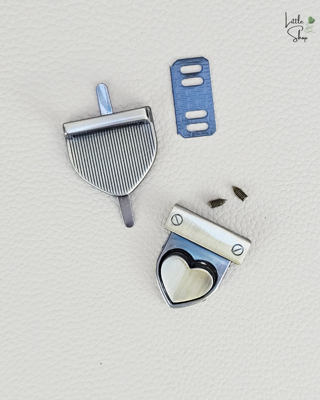 Taschensteckverschluss Herz