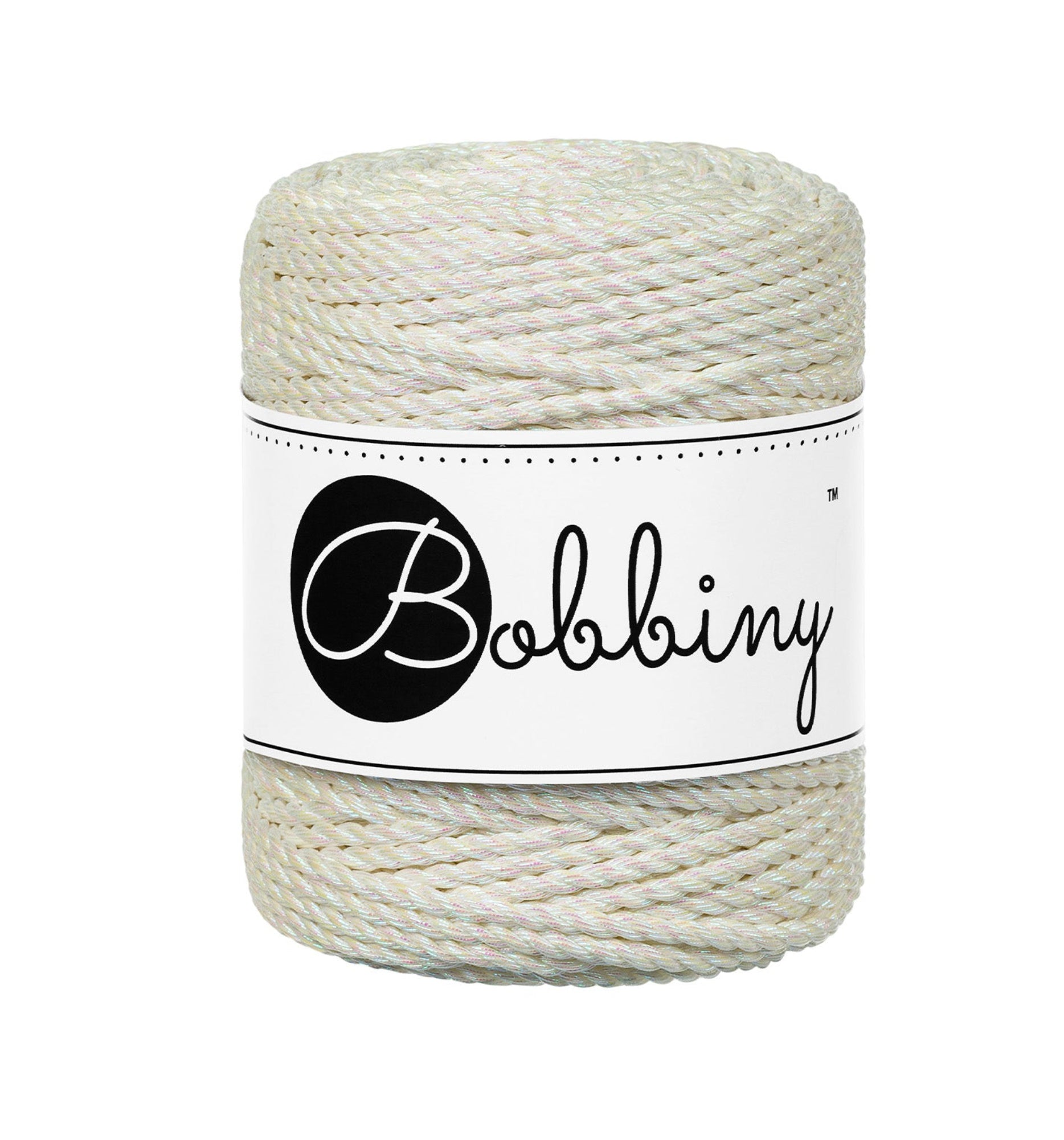 3fach gedrehte Makramee-Schnur (3Ply) mit 3 mm Durchmesser in der limitierten Farbe Metallic Moonstone.
