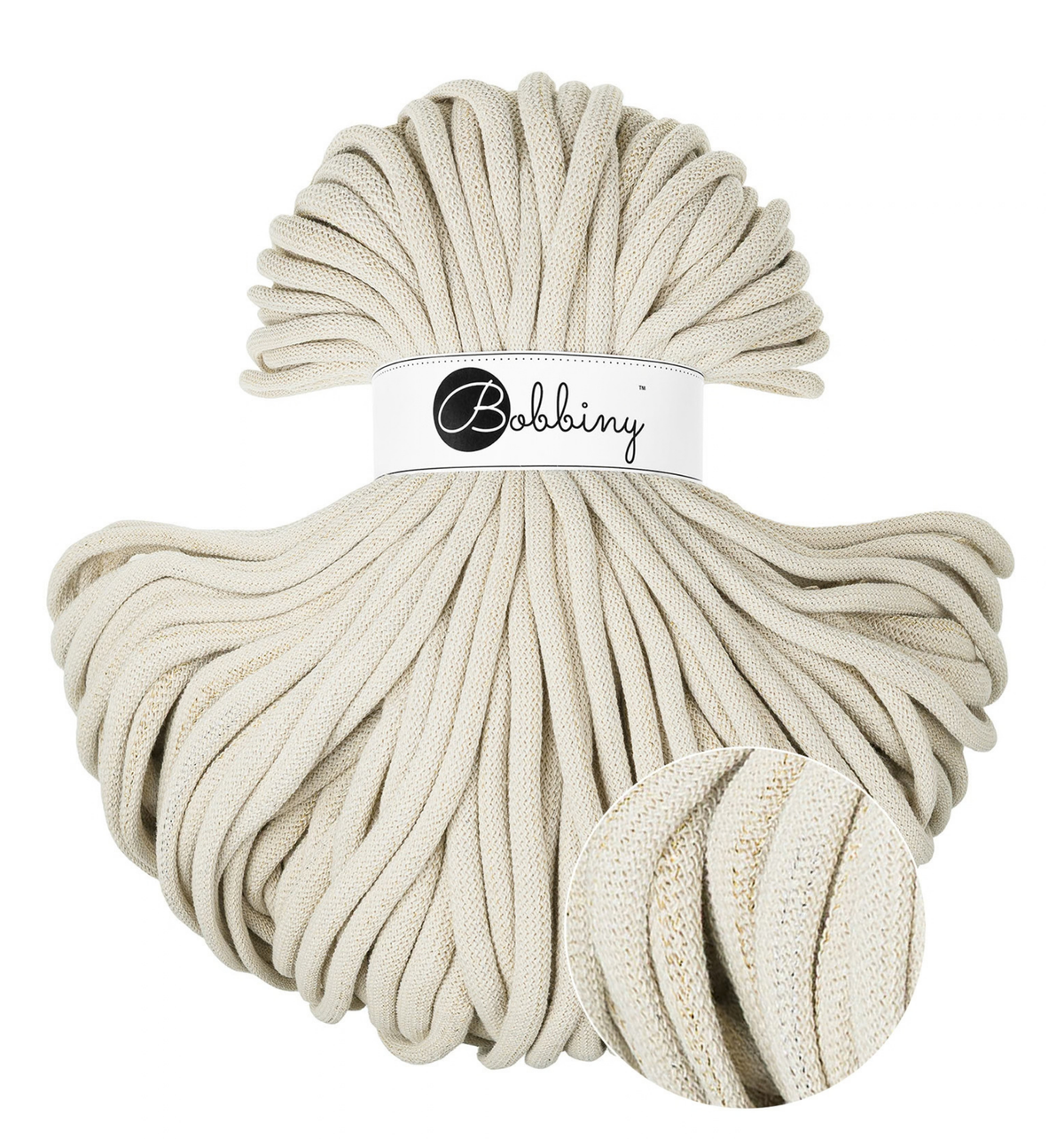 Bobbiny Jumbo 9 mm Flechtkordel in der Sonderfarbe Shiny Cashmere Beige.